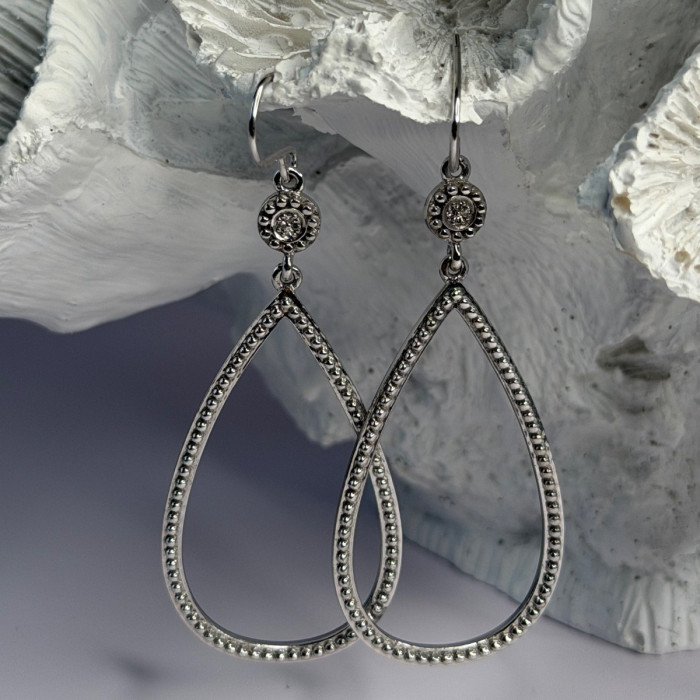 925 Sterling Silver Teardrop CZ Earrings