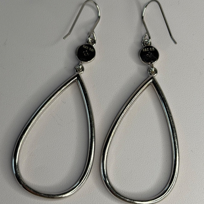 925 Sterling Silver Teardrop CZ Earrings