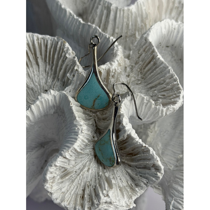925 Sterling Silver Turquoise Earrings Length 1.40 Inch
