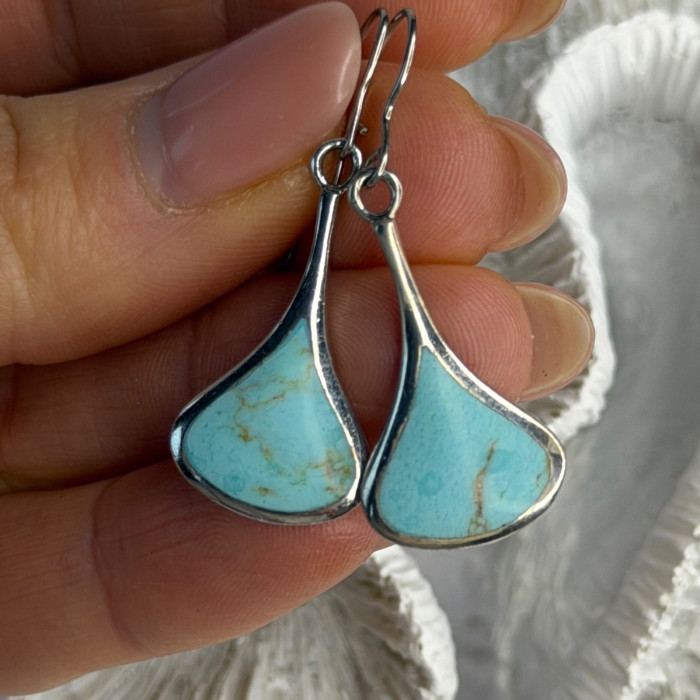 925 Sterling Silver Turquoise Earrings Length 1.40 Inch