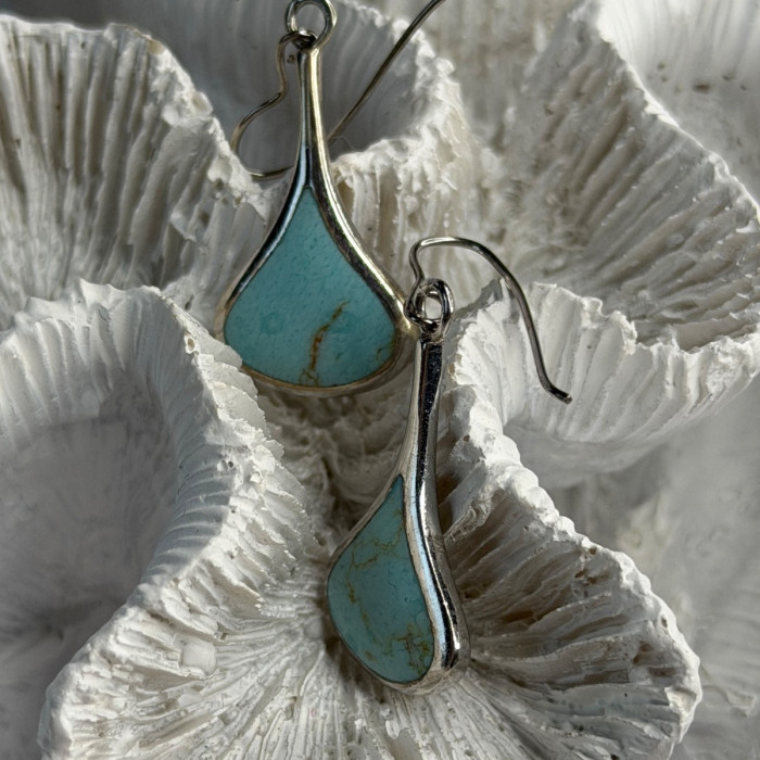 925 Sterling Silver Turquoise Earrings Length 1.40 Inch