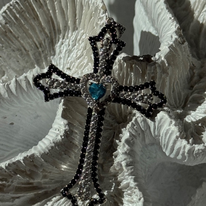 925 Sterling Silver Sapphire Beryl Topaz Heart Pendant Cross