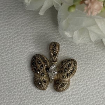 925 Sterling Silver Butterfly Beryl & Marcasite Pendant Length 0.90 Inch