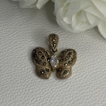 925 Sterling Silver Butterfly Beryl & Marcasite Pendant Length 0.90 Inch