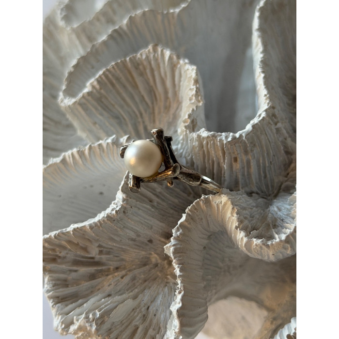 925 Sterling Silver Pearl Ring Size 9