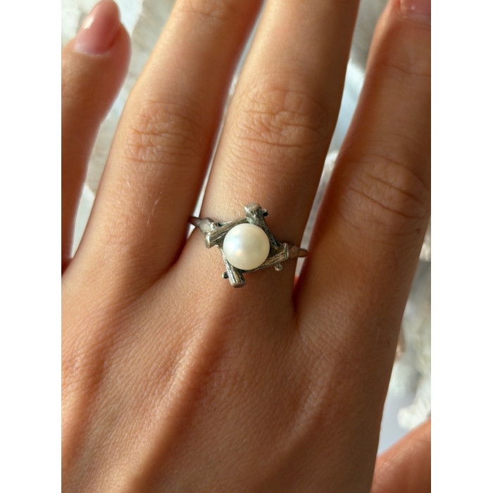 925 Sterling Silver Pearl Ring Size 9