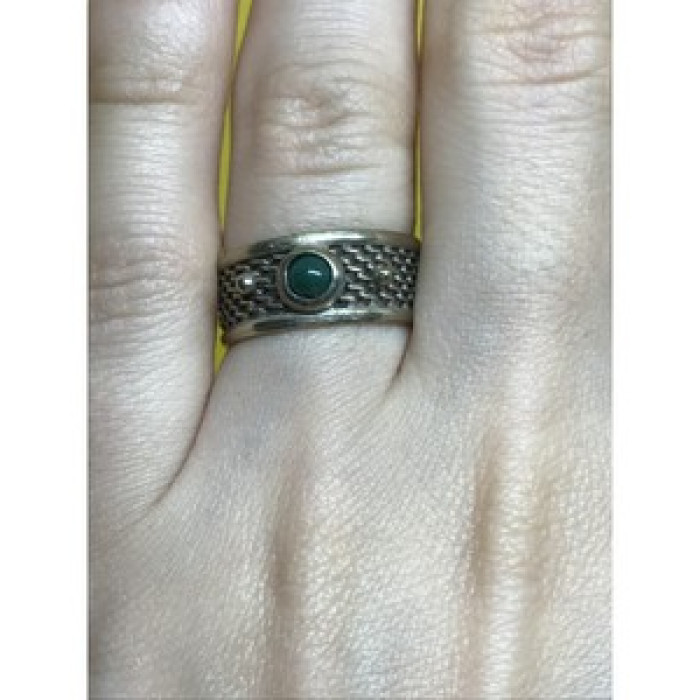 Vintage 925 Sterling Silver Green Nephrite (Jade) Ring Size 7.5