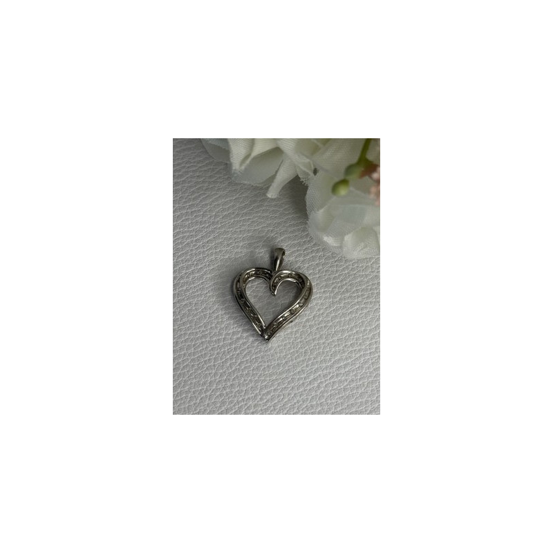 925 Sterling Silver White Topaz Heart Pendant Length 0.80 Inch