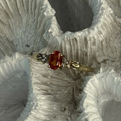10k Yellow Gold Orange Tourmaline & Diamonds Ring Size 7