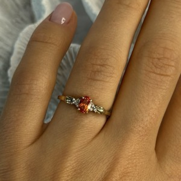 10k Yellow Gold Orange Tourmaline & Diamonds Ring Size 7