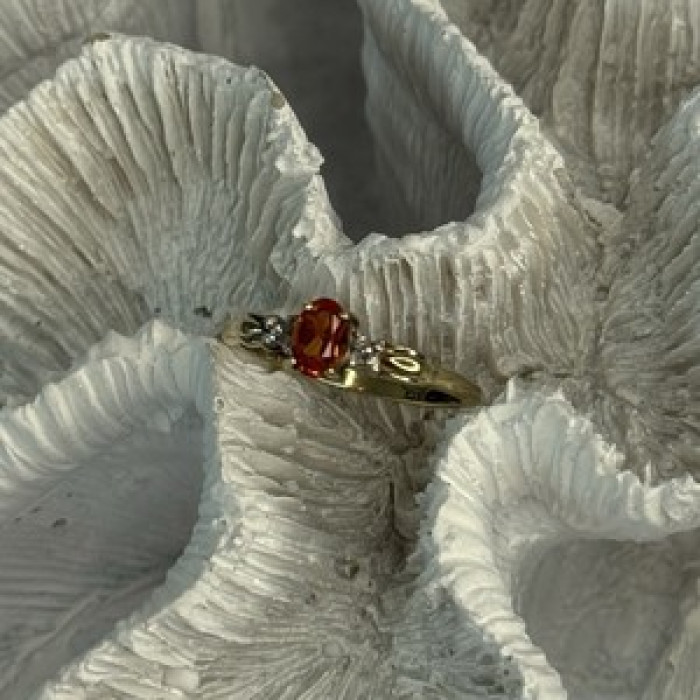 10k Yellow Gold Orange Tourmaline & Diamonds Ring Size 7