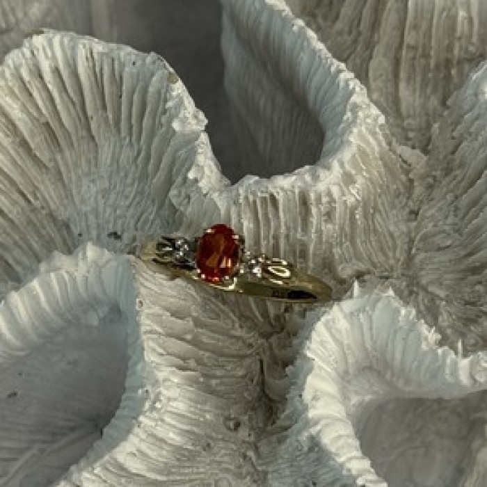 10k Yellow Gold Orange Tourmaline & Diamonds Ring Size 7