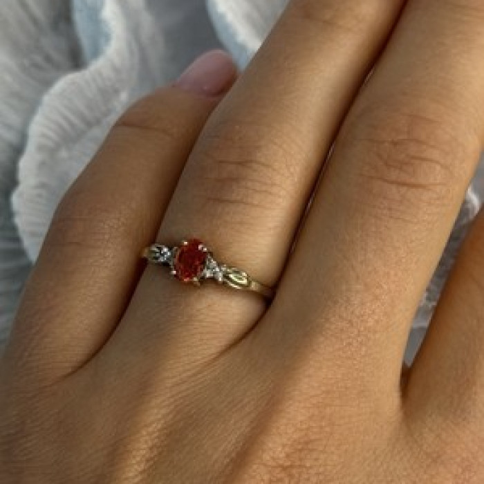 10k Yellow Gold Orange Tourmaline & Diamonds Ring Size 7