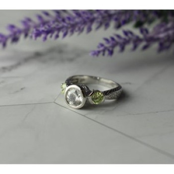 925 Sterling Silver White & Green CZ Ring Size 6.5