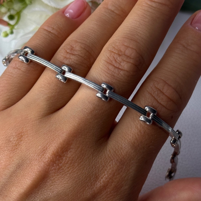 Classy Italy 925 Sterling Silver Bracelet Length 6.5 Inch