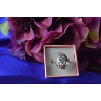925 Sterling Silver CZ & Marcasites Ring Size 6.5