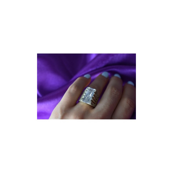 925 Sterling Silver CZ & Marcasites Ring Size 6.5