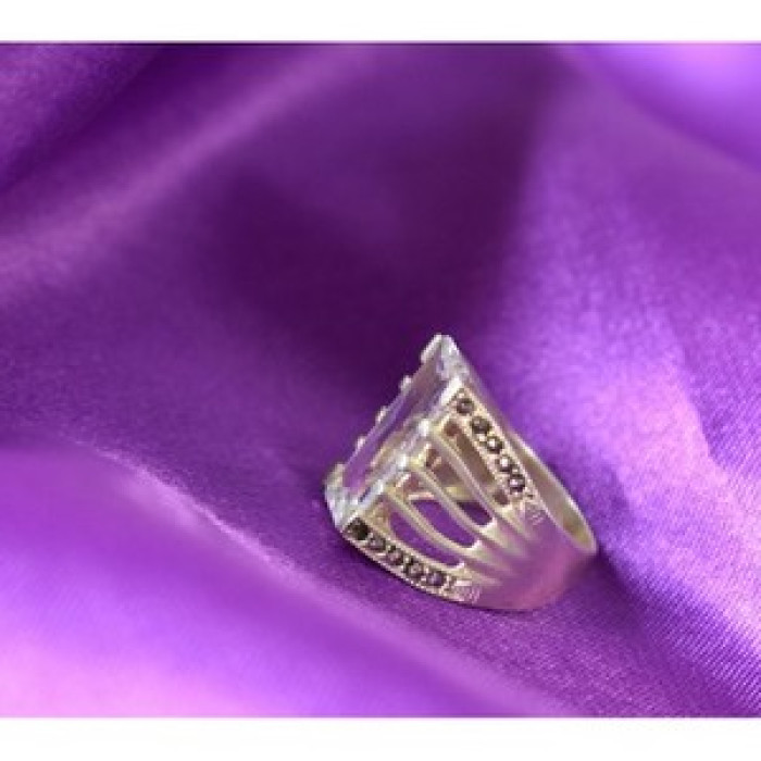 925 Sterling Silver CZ & Marcasites Ring Size 6.5