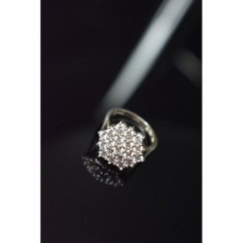 925 Sterling Silver CZ Ring Size 6.5