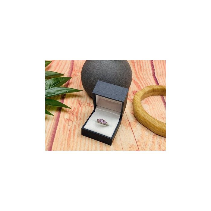 925 Sterling Silver Amethyst Ring Size 7