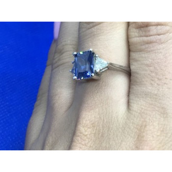 925 Sterling Silver Blue & White CZ Ring Size 7.5