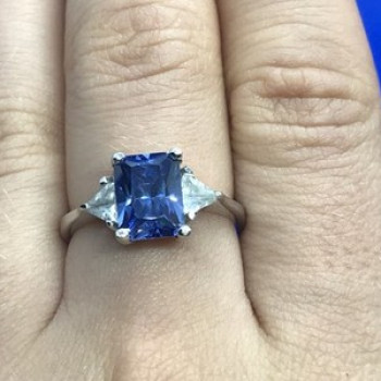 925 Sterling Silver Blue & White CZ Ring Size 7.5