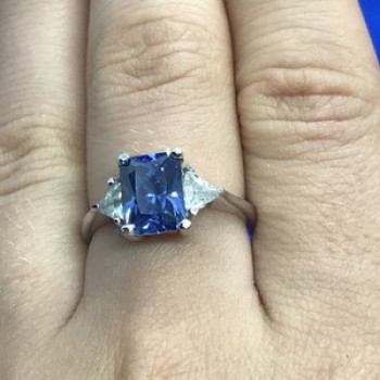 925 Sterling Silver Blue & White CZ Ring Size 7.5