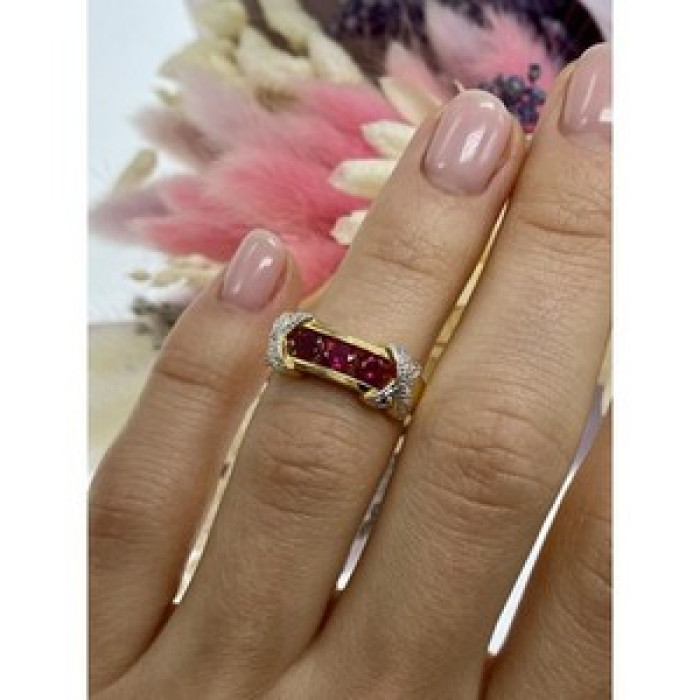 925 Sterling Silver Gold Plated Pink Topaz Ring Size 5
