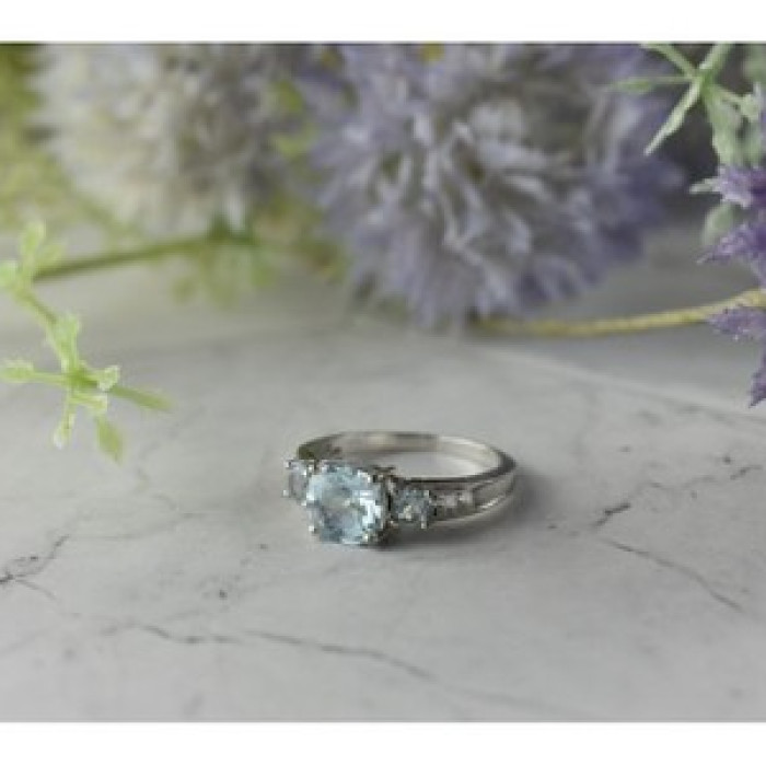 925 Sterling Silver Blue and Colorless Spinel Ring Size 6.5