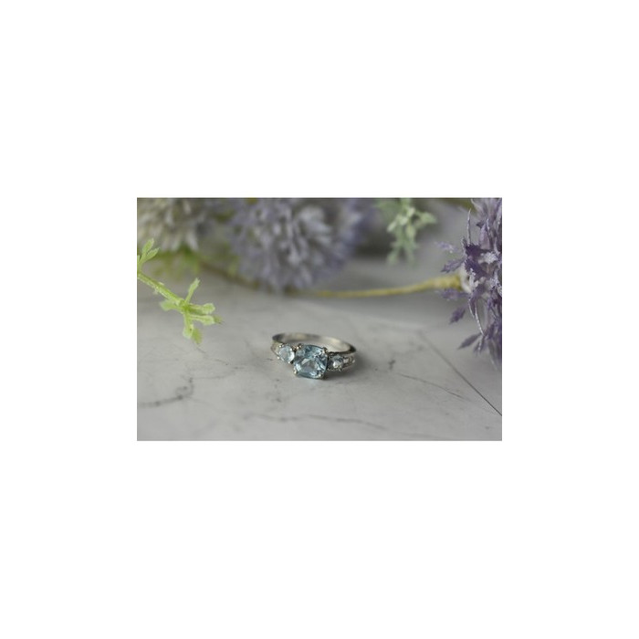 925 Sterling Silver Blue and Colorless Spinel Ring Size 6.5