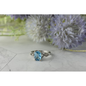 925 Sterling Silver Blue Topaz and Quartz Ring Size 7
