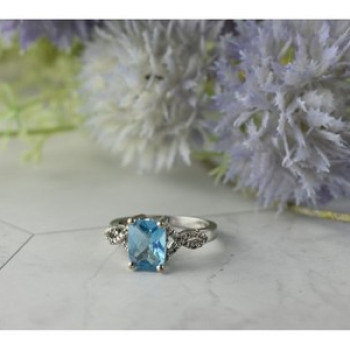 925 Sterling Silver Blue Topaz and Quartz Ring Size 7