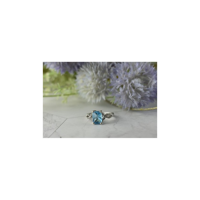 925 Sterling Silver Blue Topaz and Quartz Ring Size 7