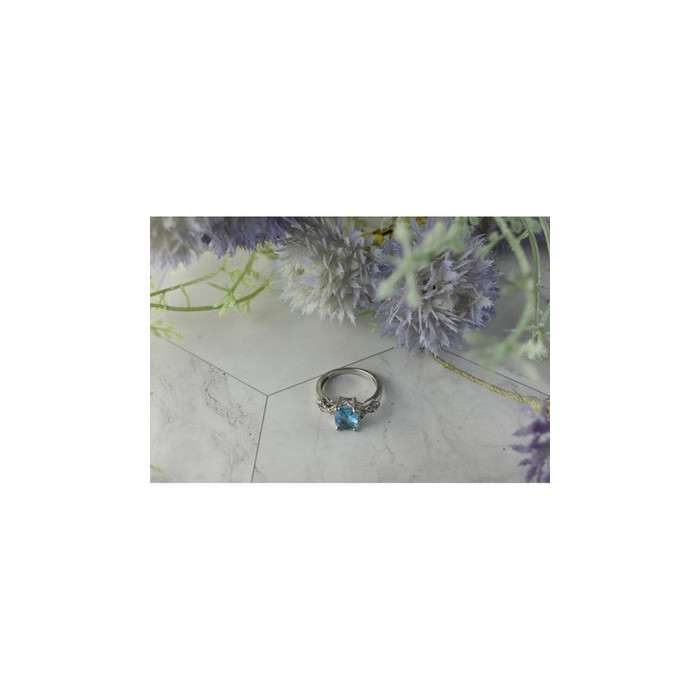 925 Sterling Silver Blue Topaz and Quartz Ring Size 7