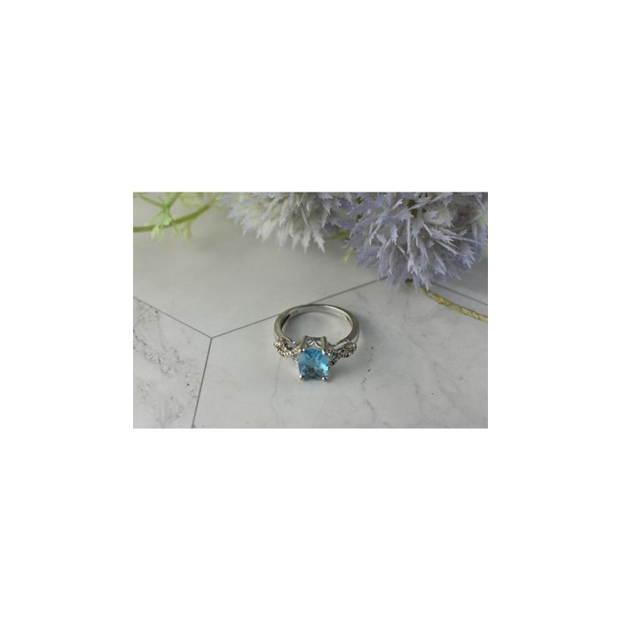 925 Sterling Silver Blue Topaz and Quartz Ring Size 7