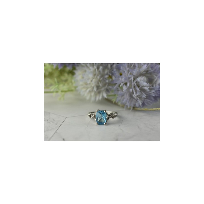 925 Sterling Silver Blue Topaz and Quartz Ring Size 7