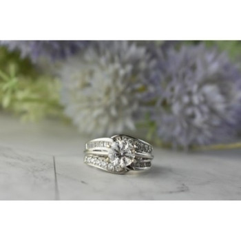 925 Sterling Silver CZ Ring Size 7