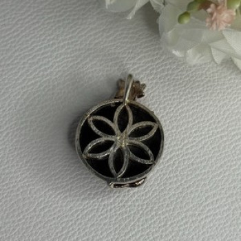 925 Sterling Silver Black Onyx & Red Enamel Flowers Pendant Length 1.40 Inch