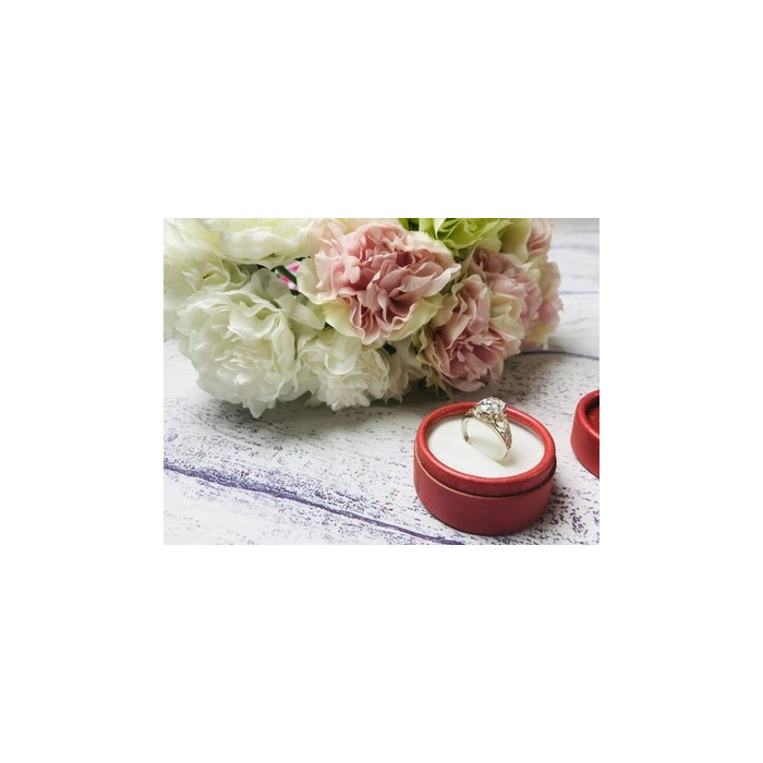 925 Sterling Silver CZ Ring Size 7.5