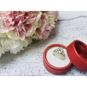 925 Sterling Silver CZ Ring Size 7.5