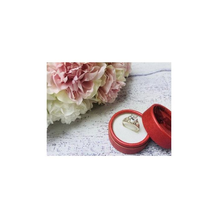 925 Sterling Silver CZ Ring Size 7.5