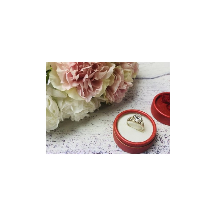 925 Sterling Silver CZ Ring Size 7.5