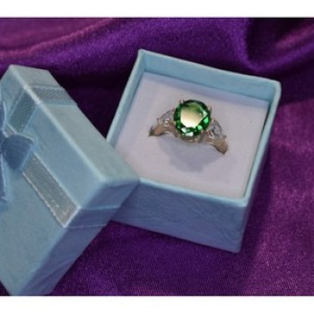 925 Sterling Silver Emerald & CZ Ring Size 6.5