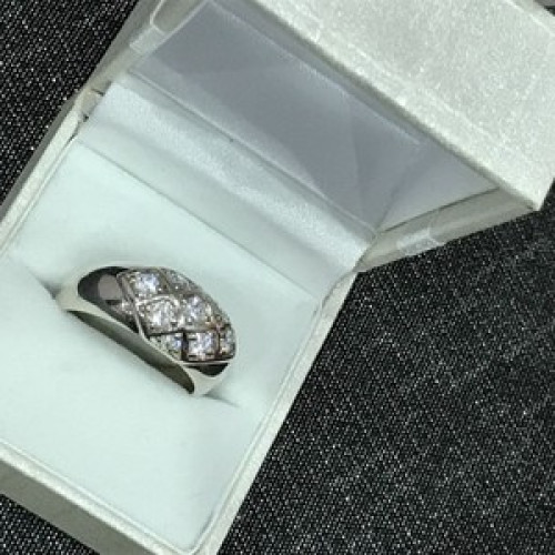 925 Sterling Silver CZ Ring Size 9