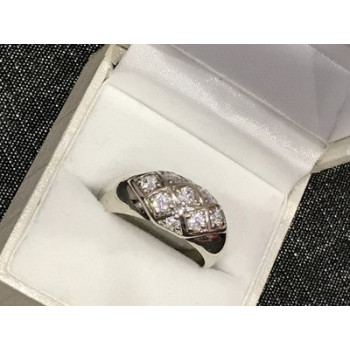 925 Sterling Silver CZ Ring Size 9