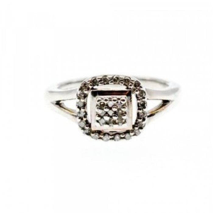 925 Sterling Silver White Sapphires Ring Size 5.5