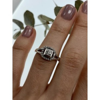 925 Sterling Silver White Sapphires Ring Size 5.5