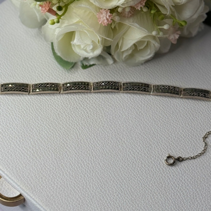 Elegant 925 Sterling Silver Marcasite Bracelet Length 8 Inch