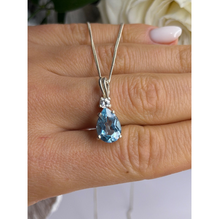 925 Sterling Silver Blue Topaz & Beryl Necklace Length 18 in