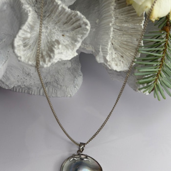 Beautiful Vintage 925 Sterling Silver Abalone Necklace Length 16 in